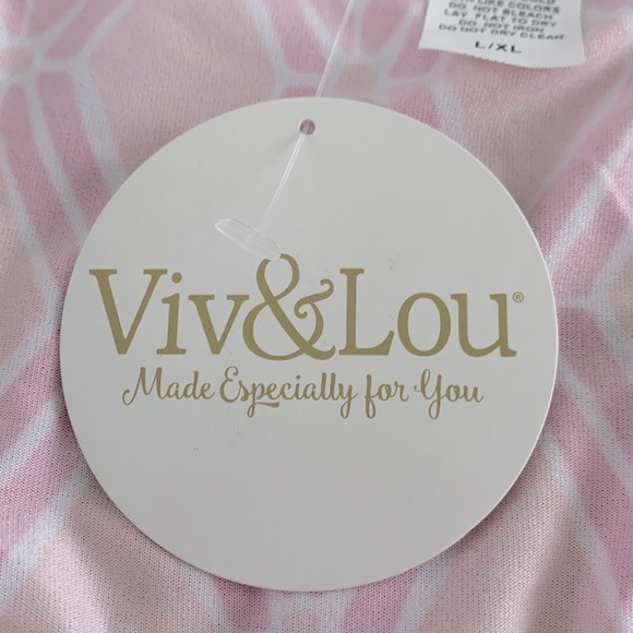 Viv & Lou Diamond Print Shift Dress - Picture 8 of 11